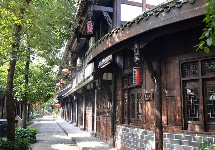 内蒙古自治区直属机关(参公单位)遴选公务员公告